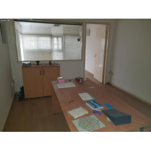 <a href='https://www.spitilemesos.com/view-property/en/4161_limassol_marina_or_upto_5-6_min_driv.distance__shop_for_sale/'>View Property</a>