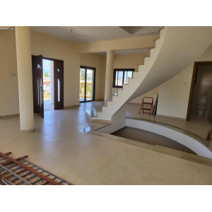 <a href='https://www.spitilemesos.com/view-property/en/4470_central-one__up_motorwayfrom_polemidia_to_germasogeia_house__villa_for_sale/'>View Property</a>