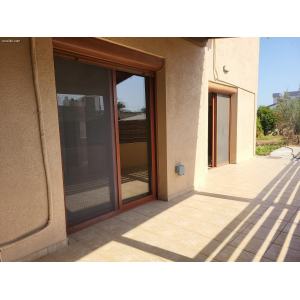 <a href='https://www.spitilemesos.com/view-property/en/4736__house__villa_for_rent/'>View Property</a>