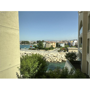 <a href='https://www.spitilemesos.com/view-property/en/5095_central-one__up_motorwayfrom_polemidia_to_germasogeia_apartment_for_rent/'>View Property</a>