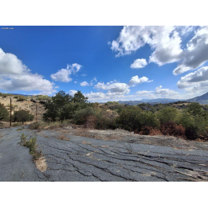 <a href='https://www.spitilemesos.com/view-property/en/5084_limassol_marina_or_upto_5-6_min_driv.distance__land__plot_for_sale/'>View Property</a>