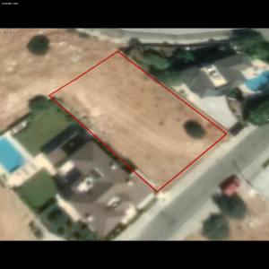 <a href='https://www.spitilemesos.com/view-property/en/3952_central-one__up_motorwayfrom_polemidia_to_germasogeia_land__plot_for_sale/'>View Property</a>
