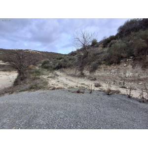 <a href='https://www.spitilemesos.com/view-property/en/5213_central-one__up_motorwayfrom_polemidia_to_germasogeia_land__plot_for_sale/'>View Property</a>